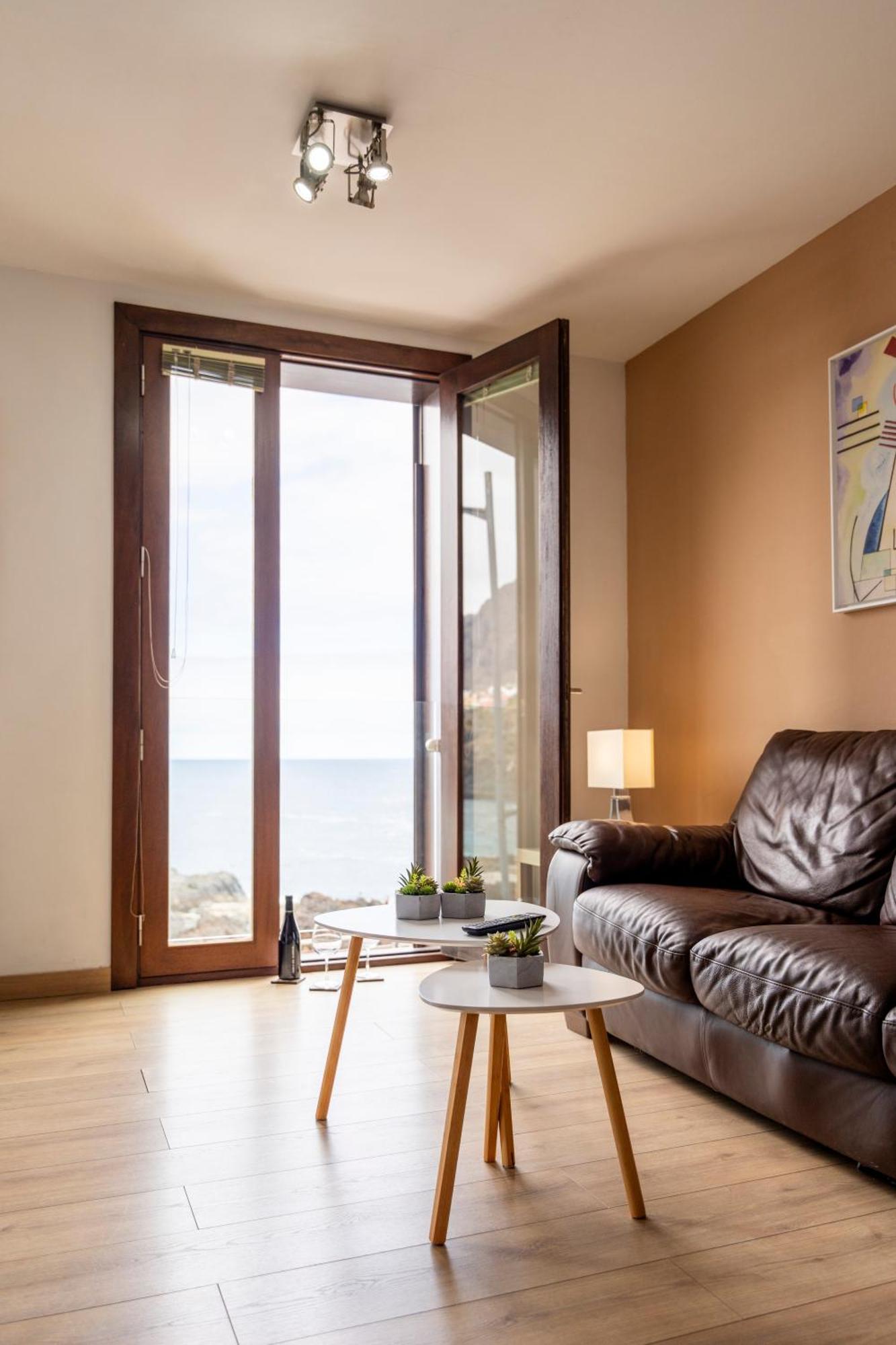 Modern Sea Front Apartment In Garachico 2 外观 照片